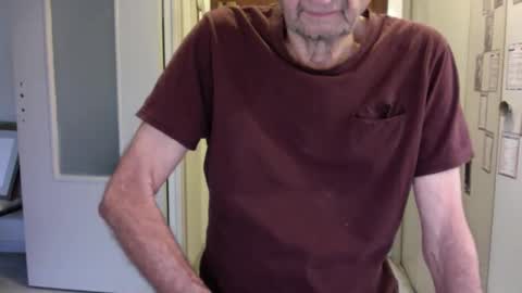 Snapshot of auguste061400 chatting on 12.13.24 auguste061400 online show from 12.13.24