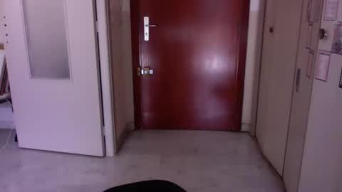 Snapshot of auguste061400 chatting on 03.02.25 auguste061400 online show from 03.02.25