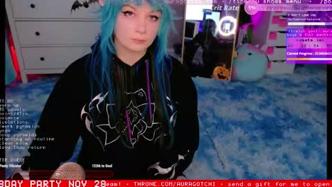 Snapshot of auragotchi chatting on 11.27.25 Aurora Aura online show from 11.27.25