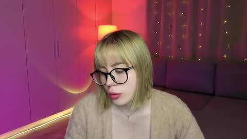 Snapshot of aurelia_voss chatting on 03.17.26 aurelia_voss online show from 03.17.26