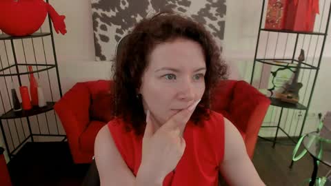 Snapshot of aureliagleam chatting on 05.25.26 Aurelia online show from 05.25.26