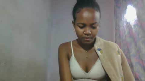 aurelie08 online show from 05.20.26