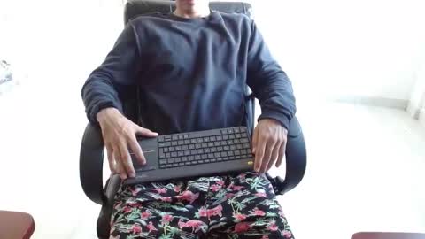 Aureliano online show from 02.11.26