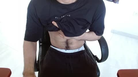 Aureliano online show from 04.08.26