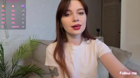 Snapshot of aurellea chatting on 04.03.26 Aurelia online show from 04.03.26