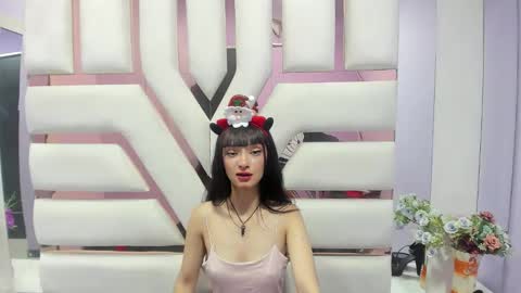 Snapshot of aurora18palmer chatting on 12.11.24 aurora online show from 12.11.24