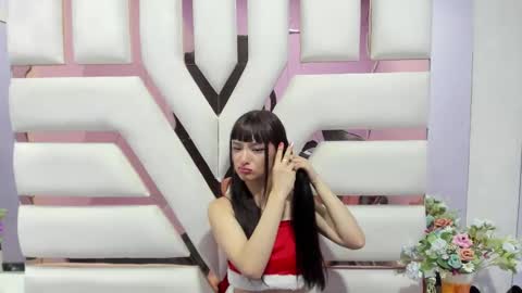 Snapshot of aurora18palmer chatting on 12.14.24 aurora online show from 12.14.24