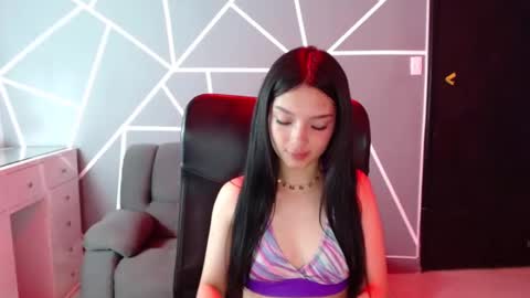 Snapshot of aurora18palmer chatting on 11.29.25 aurora online show from 11.29.25