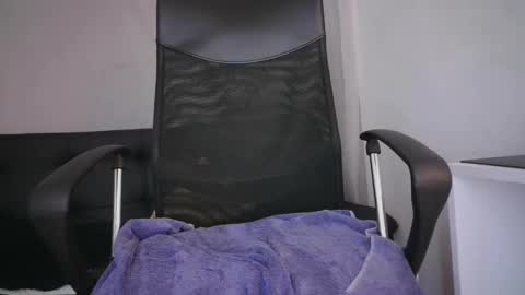 Snapshot of aurora_ath chatting on 12.03.24 Aurora ath online show from 12.03.24