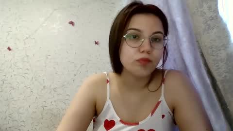 Kiara Xanthe online show from 04.21.26
