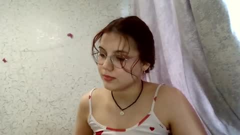 Kiara Xanthe online show from 04.23.26