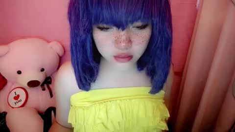 cute online show from 06.08.26