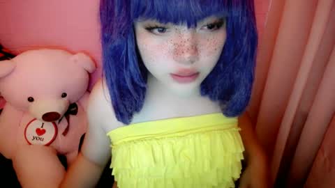 cute online show from 06.18.26
