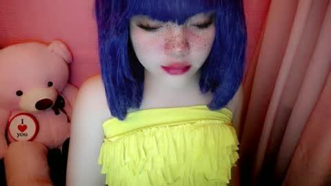 cute online show from 06.19.26