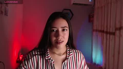 Snapshot of aurora_shy_ chatting on 07.19.26 Aurora online show from 07.19.26