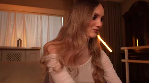 Aurora online show from 04.28.26
