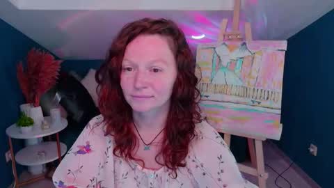 Snapshot of auroraborealis__ chatting on 10.07.25 auroraborealis__ online show from 10.07.25