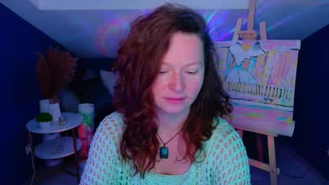 Snapshot of auroraborealis__ chatting on 10.10.25 auroraborealis__ online show from 10.10.25