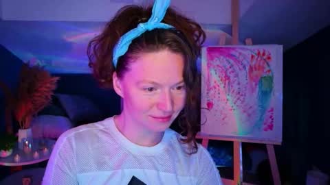 Snapshot of auroraborealis__ chatting on 11.12.25 auroraborealis__ online show from 11.12.25