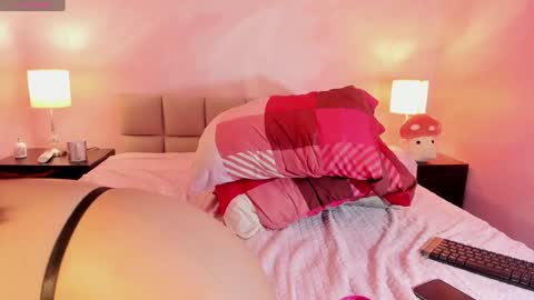 Aurora online show from 01.17.25