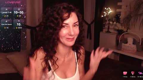 Snapshot of auroragreys chatting on 01.14.26 Aurora online show from 01.14.26