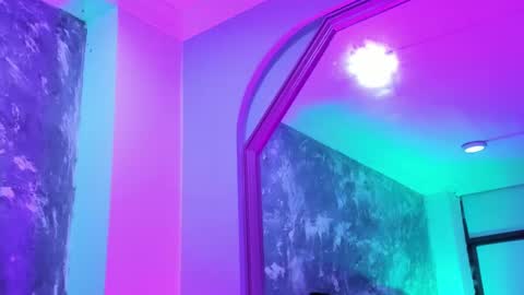 Aurora Rojas online show from 01.10.25