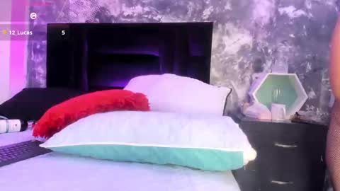 Aurora Rojas online show from 02.24.25