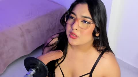 Snapshot of aurorasexy_01 chatting on 02.05.25 Aurora   IG Aurorasexy0 online show from 02.05.25