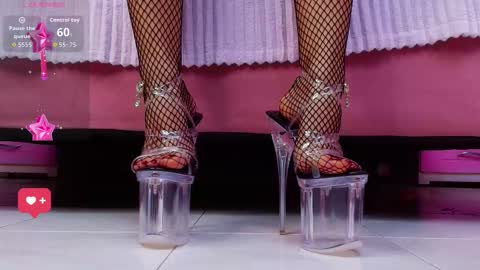 Aurora online show from 10.28.25