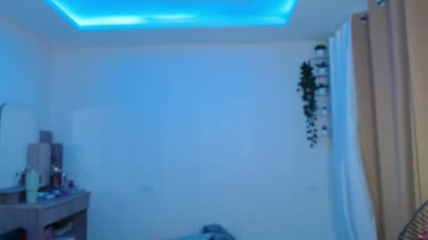 Snapshot of aus_thin02 chatting on 09.30.25 Austin online show from 09.30.25