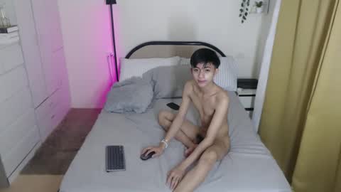 Snapshot of aus_thin02 chatting on 10.20.25 Austin online show from 10.20.25