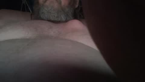 Snapshot of aussie166884 chatting on 10.19.25 aussie166884 online show from 10.19.25