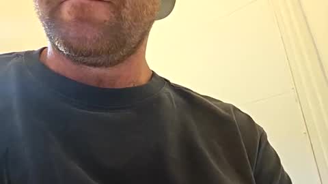 Snapshot of aussie_dadbod8 chatting on 11.02.25 aussie_dadbod8 online show from 11.02.25