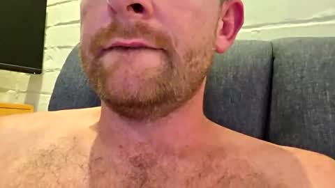 aussie_dadbod90 online show from 03.17.26