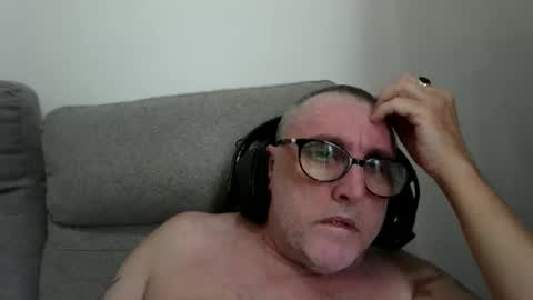 aussie_ozzie online show from 05.15.26