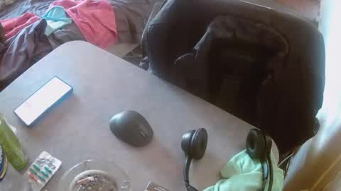 Snapshot of aussiebaker chatting on 03.05.26 aussiebaker online show from 03.05.26