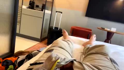 aussieguy1584 online show from 03.12.26