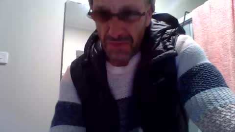 Snapshot of aussieguy59660 chatting on 09.16.25 aussieguy59660 online show from 09.16.25