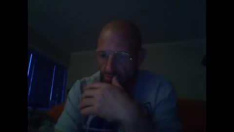 Snapshot of aussieguy59660 chatting on 11.24.25 aussieguy59660 online show from 11.24.25