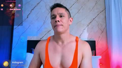 Snapshot of austin_boyjrg chatting on 10.23.25 Austin online show from 10.23.25