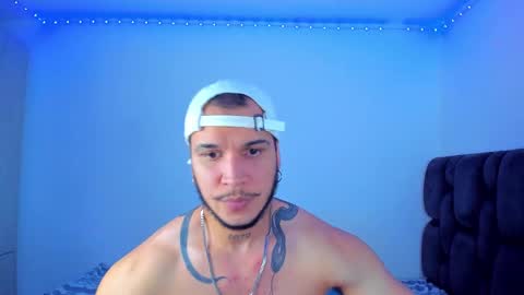 A online show from 12.12.24