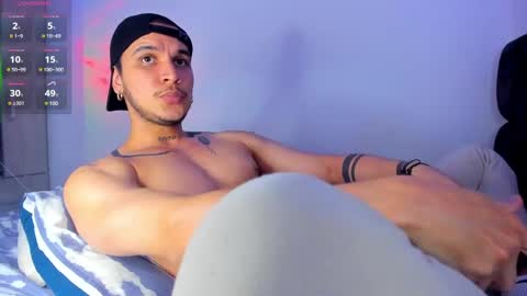 A online show from 02.06.25