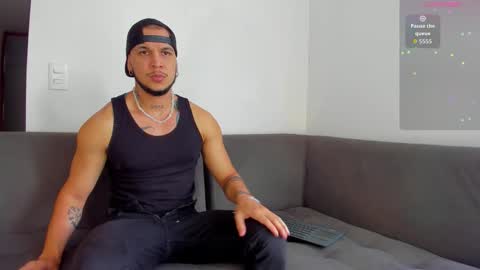 A online show from 11.06.25