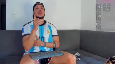 A online show from 11.12.25