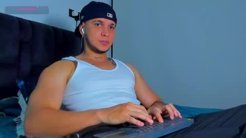 A online show from 05.11.26