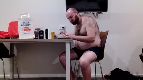 Snapshot of austinnz11 chatting on 10.05.25 austinnz11 online show from 10.05.25