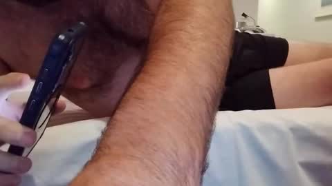 Snapshot of austinnz11 chatting on 10.19.25 austinnz11 online show from 10.19.25