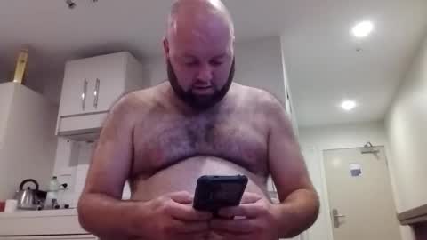 Snapshot of austinnz11 chatting on 10.22.25 austinnz11 online show from 10.22.25