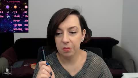 AutumnOpal online show from 12.18.25