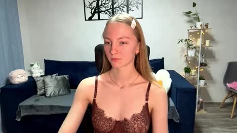 Annie online show from 10.15.25